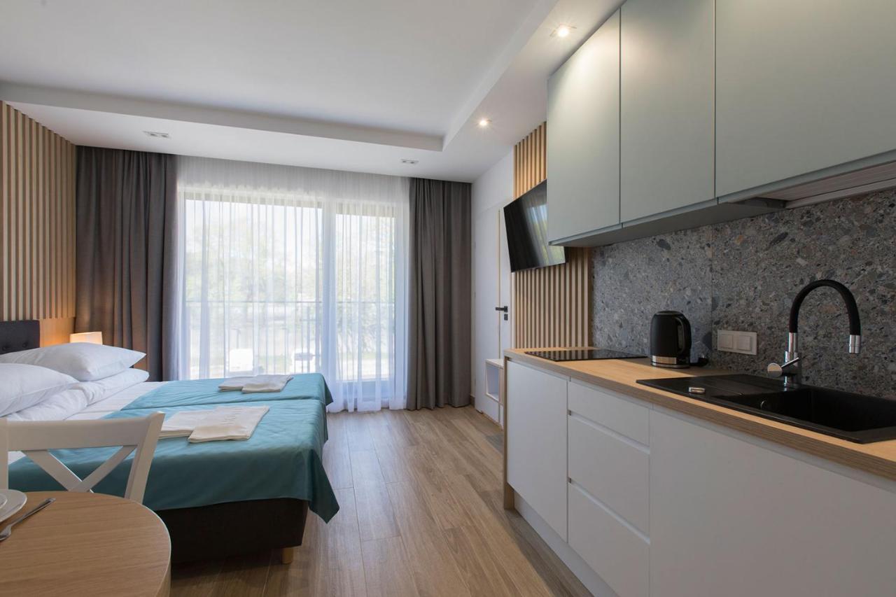 Willa Przy Porcie - Apartamenty Z Aneksami Kuchennymi อุสตกา ภายนอก รูปภาพ