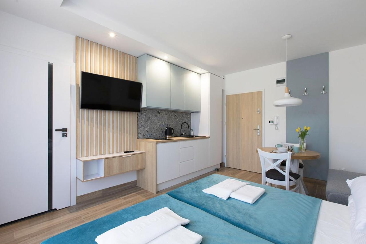 Willa Przy Porcie - Apartamenty Z Aneksami Kuchennymi อุสตกา ภายนอก รูปภาพ
