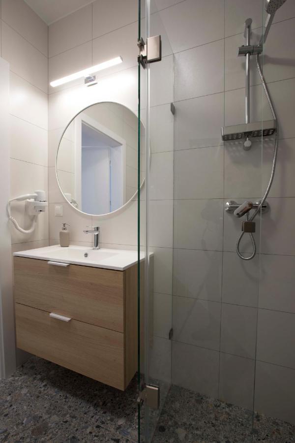 Willa Przy Porcie - Apartamenty Z Aneksami Kuchennymi อุสตกา ภายนอก รูปภาพ