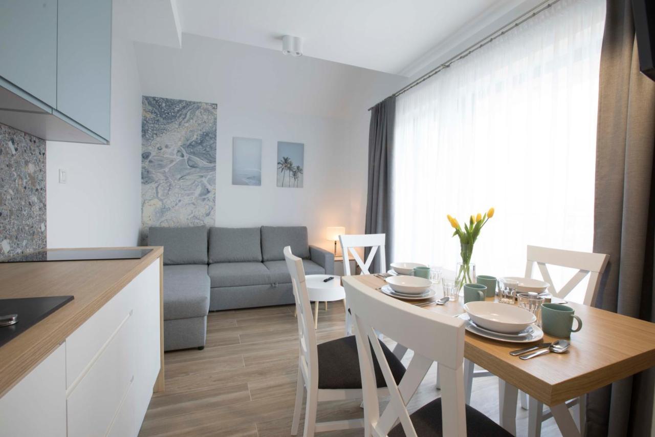 Willa Przy Porcie - Apartamenty Z Aneksami Kuchennymi อุสตกา ภายนอก รูปภาพ