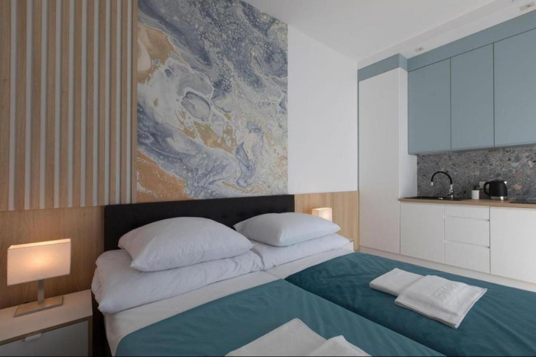 Willa Przy Porcie - Apartamenty Z Aneksami Kuchennymi อุสตกา ภายนอก รูปภาพ